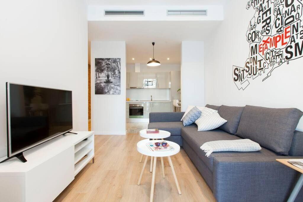 Perfectly Located 4Bed 4Bath Apartment In Barcelona 3 1 Zewnętrze zdjęcie