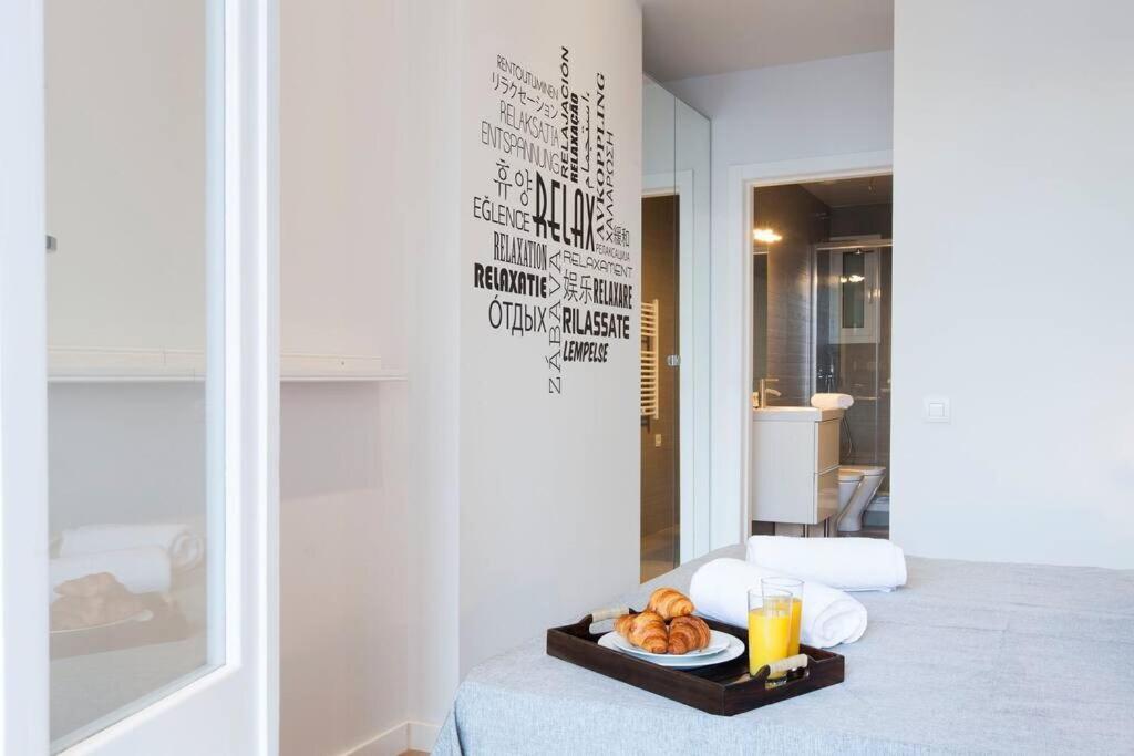 Perfectly Located 4Bed 4Bath Apartment In Barcelona 3 1 Zewnętrze zdjęcie
